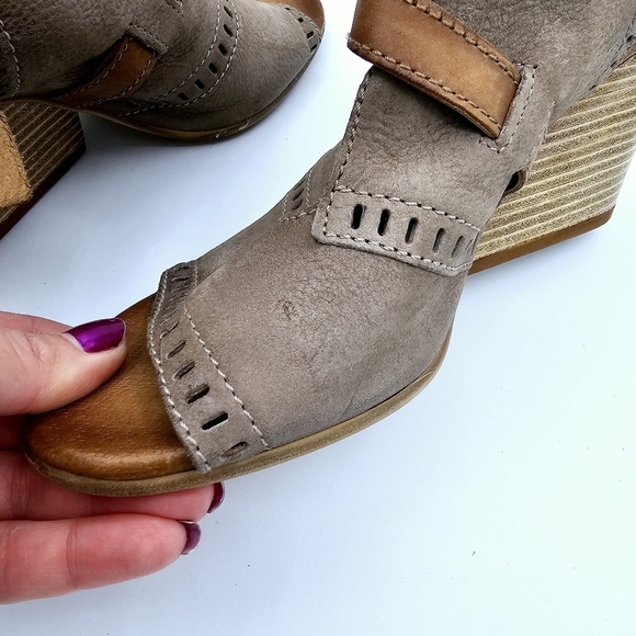 Miz Mooz Kipling Open Toe Leather Wedge Sandals - Picture 16 of 16